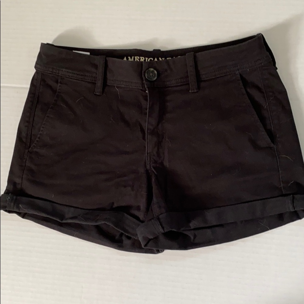 American Eagle KHAKI MIDI SHORT